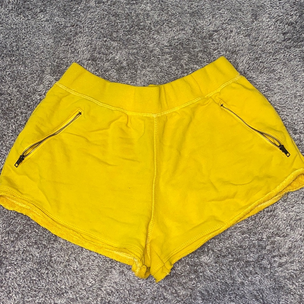 yellow shorts